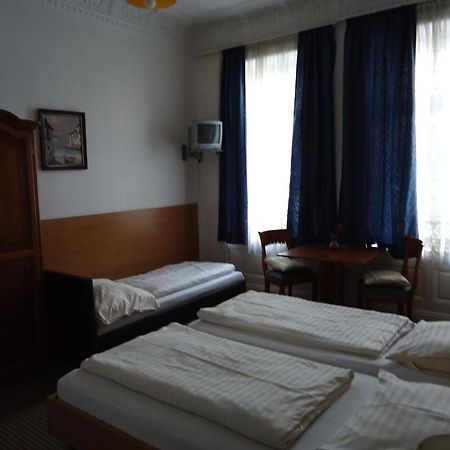 Hotel Garni Nord Хамбург Екстериор снимка