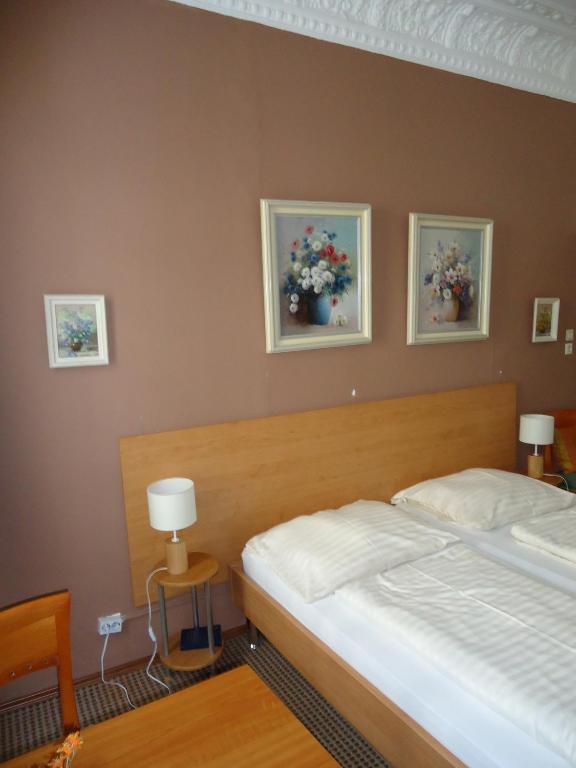 Hotel Garni Nord Хамбург Екстериор снимка