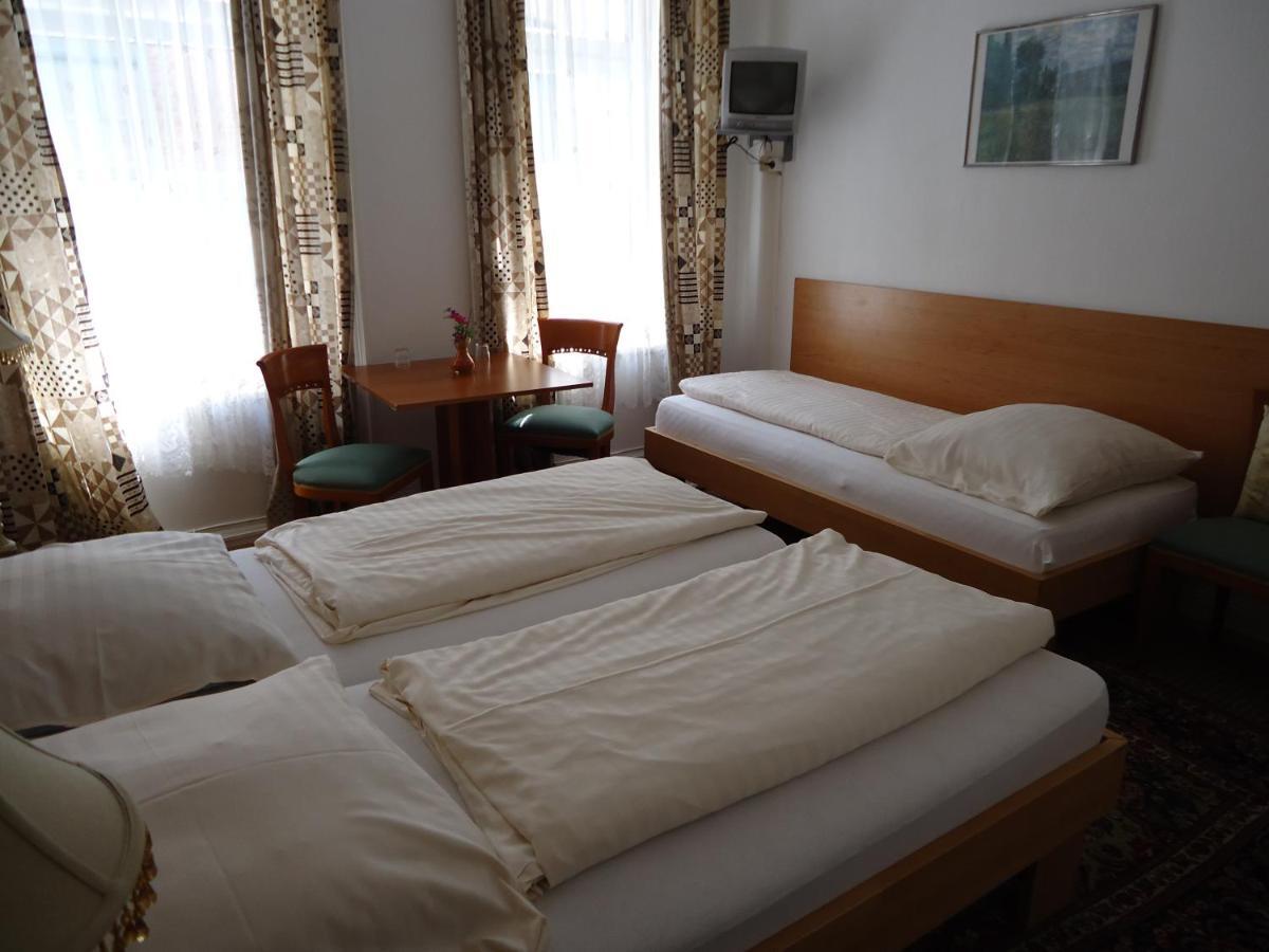 Hotel Garni Nord Хамбург Екстериор снимка