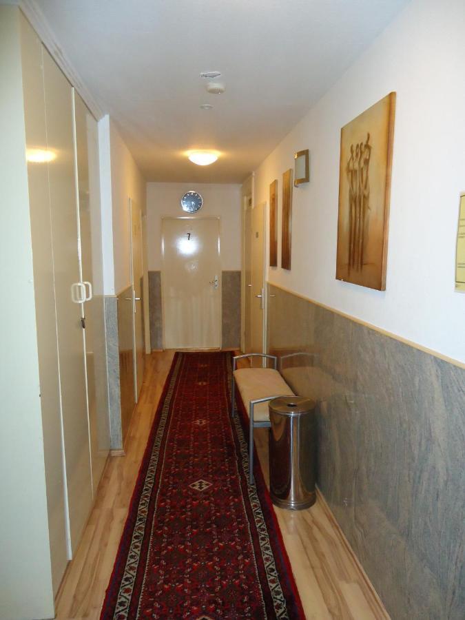 Hotel Garni Nord Хамбург Екстериор снимка